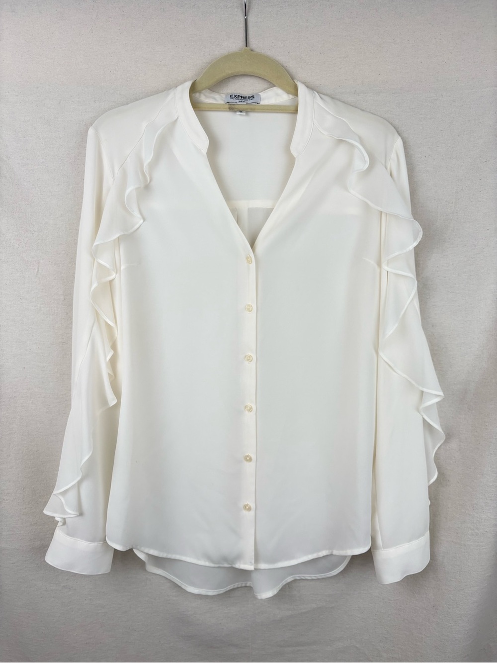 Express Ivory The Portofino Shirt Slim Fit Ruffle-Trim Button Front Blouse - M